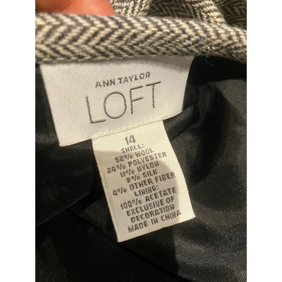 LOFT Wool Silk Blend 14 Godet Skirt Gray Black Office Zip Up Knee Length Office - Picture 8 of 9